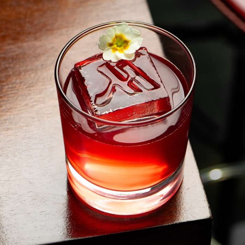AKÚN BAR (MARRIOTT)