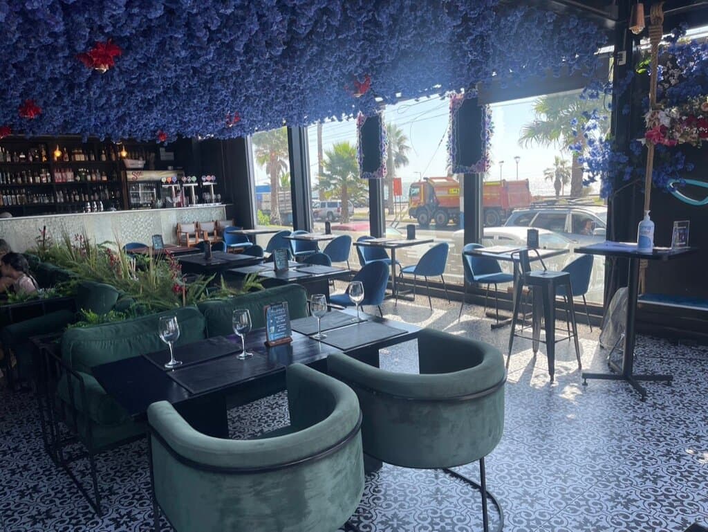 AMBBAR RESTOBAR