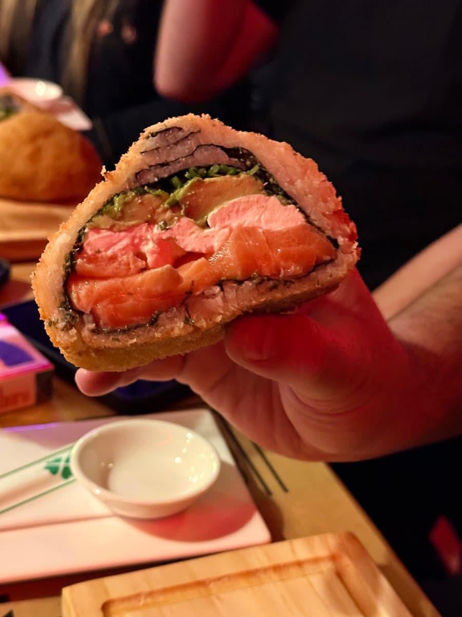 HIKARI SUSHI