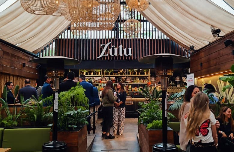 Zûlu Kitchen & Bar